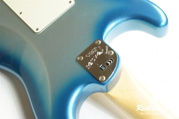 American Elite Stratocaster